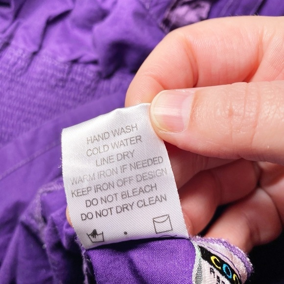 COOGI Y2K Purple Button Down Shirt with Notched Collar and Cuffed Sleeves - Picture 10 of 13